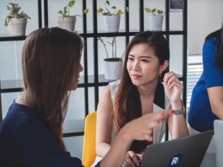 two girls talking - facial expressions